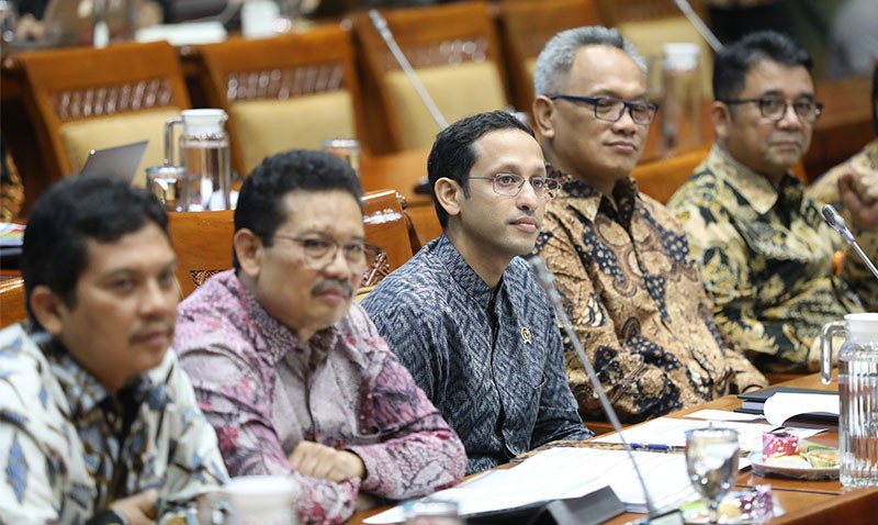 Mendikbud Nadiem Makarim Di Komisi X DPR