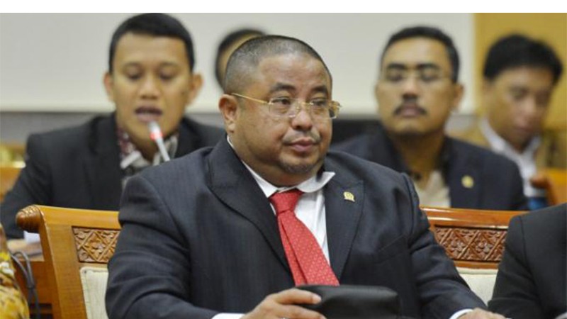 Hina Presiden Langsung Diciduk, Kok Penghina Rasulullah Dibiarkan!