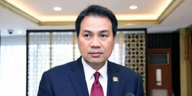 RUU PDP Bahas Batasan Usia, DPR: Ini Upaya Melindungi Generasi Bangsa