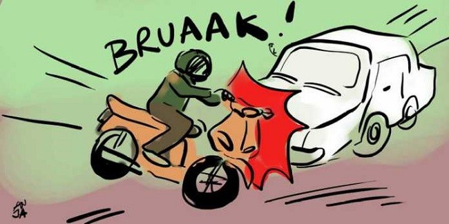 Nyalip Motor Beriringan, Pelajar Ini Malah Tabrak Truk Kontainer Hingga Tewas