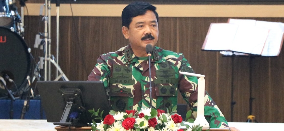 Bantu Korban Bencana NTT, Panglima Terjunkan Prajurit dan Alutsista