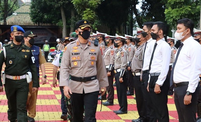 Tingkatkan Disiplin Berlalulintas, Polres Purwakarta Gelar Pasukan Operasi Patuh Lodaya 2022