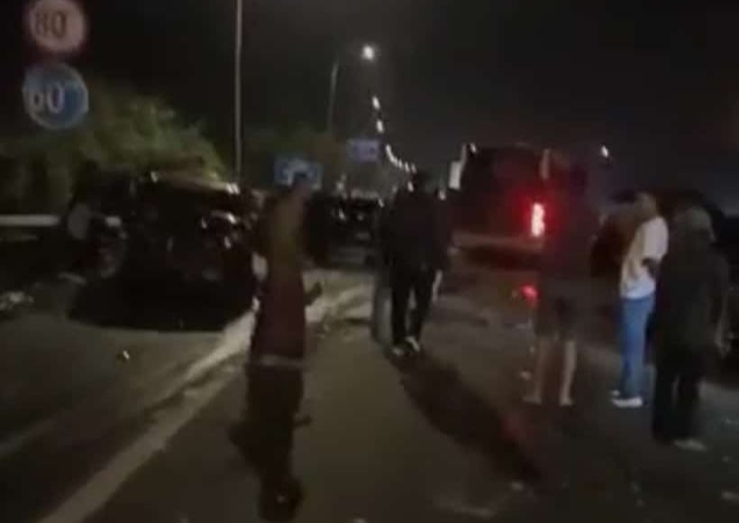 17 Kendaraan Terlibat Kecelakaan di Tol Cipularang, Dugaan Penyebabnya dari Bus