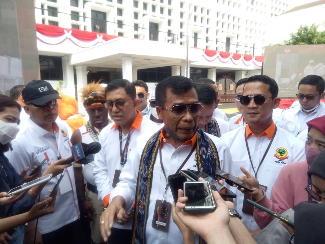 Bawa Budaya Papua, Partai Berkarya Daftarkan Diri ke KPU