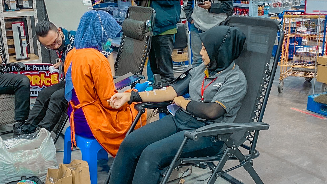 Bulan Kasih Sayang, Ini Aksi Nyata Mitra 10 Ahmad Yani untuk Peduli Sesama