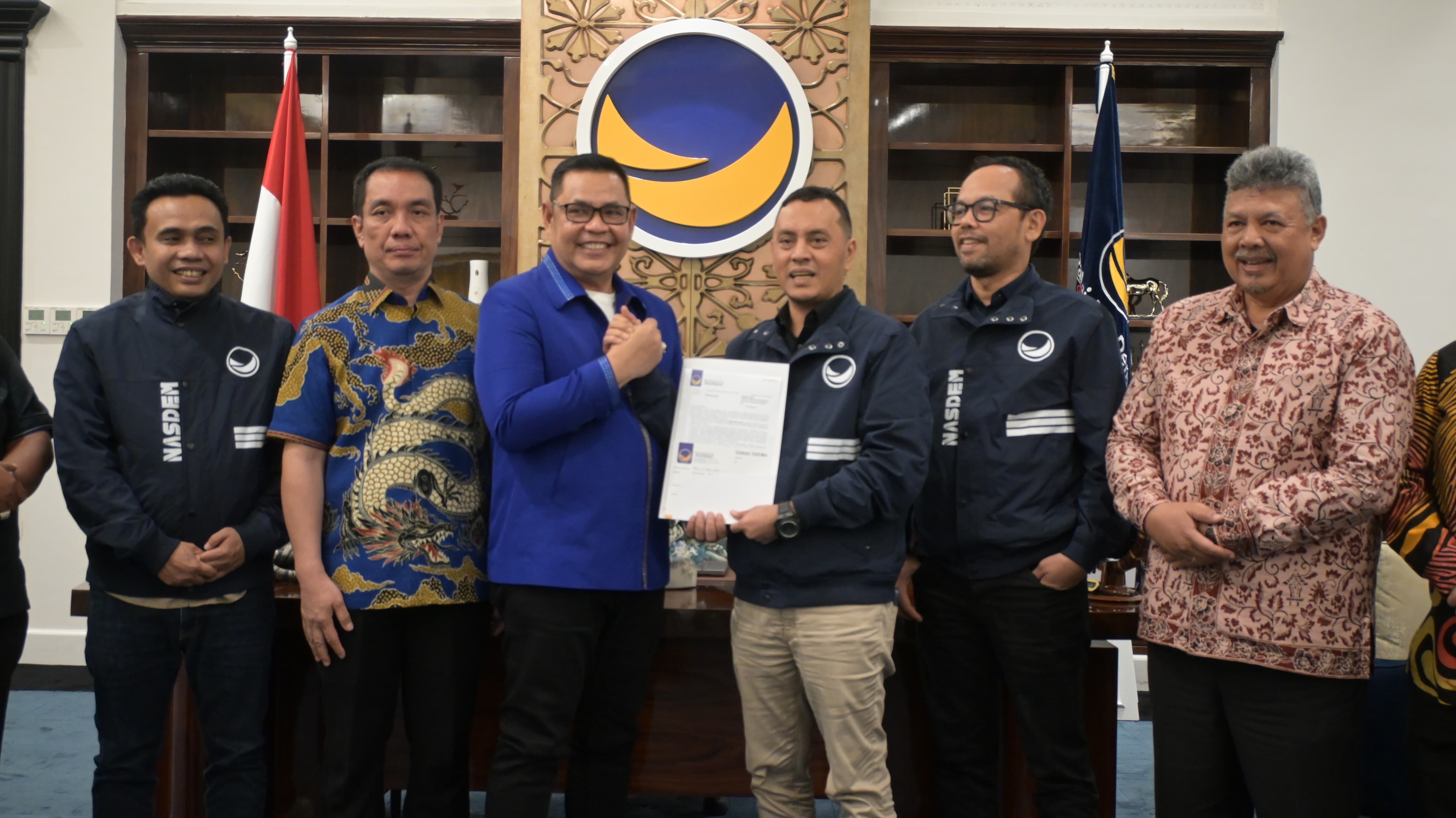 Di Pilgub Sumbar, NasDem Usung Bupati Solok Epyardi Asda