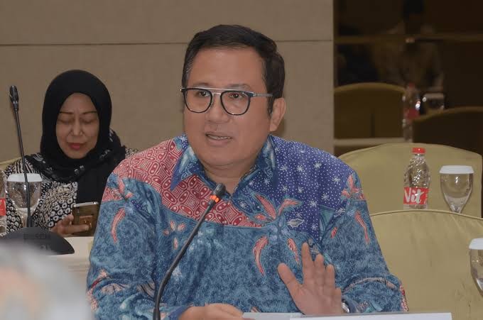 Pemerintah Jangan Panik Soal Bendera One Piece, Jawab Dengan Kerja Nyata Untuk Rakyat