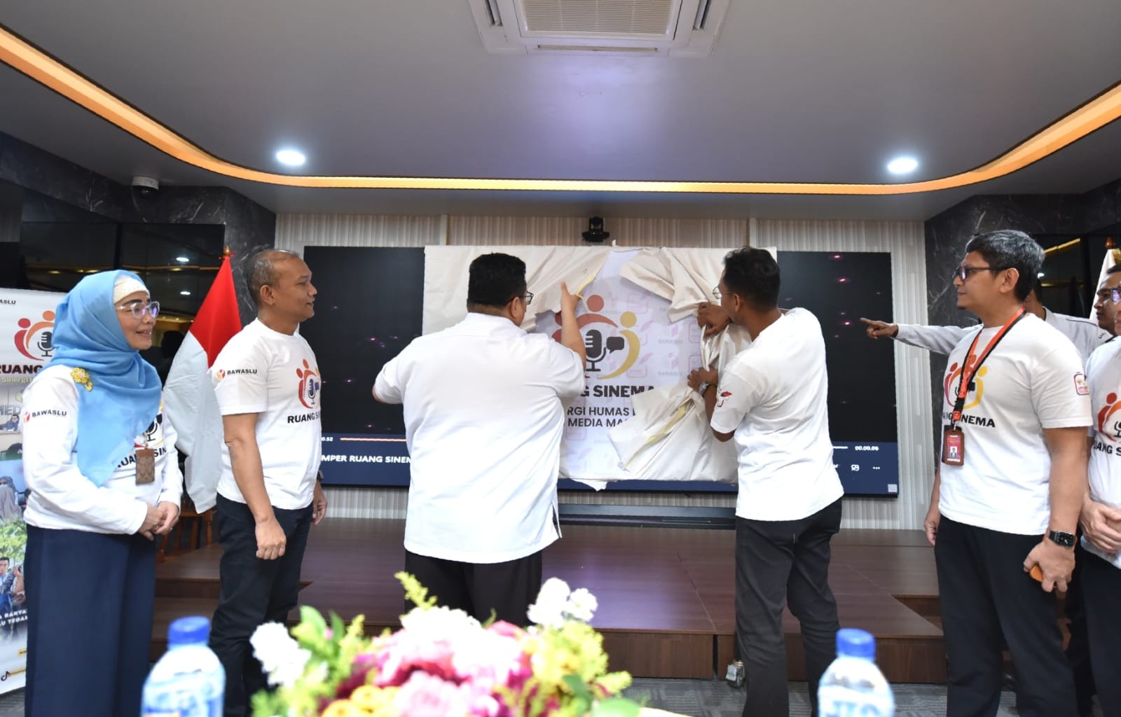 Perkuat Hubungan dengan Media Massa, KPP DEM dan Bawaslu Teken MoU