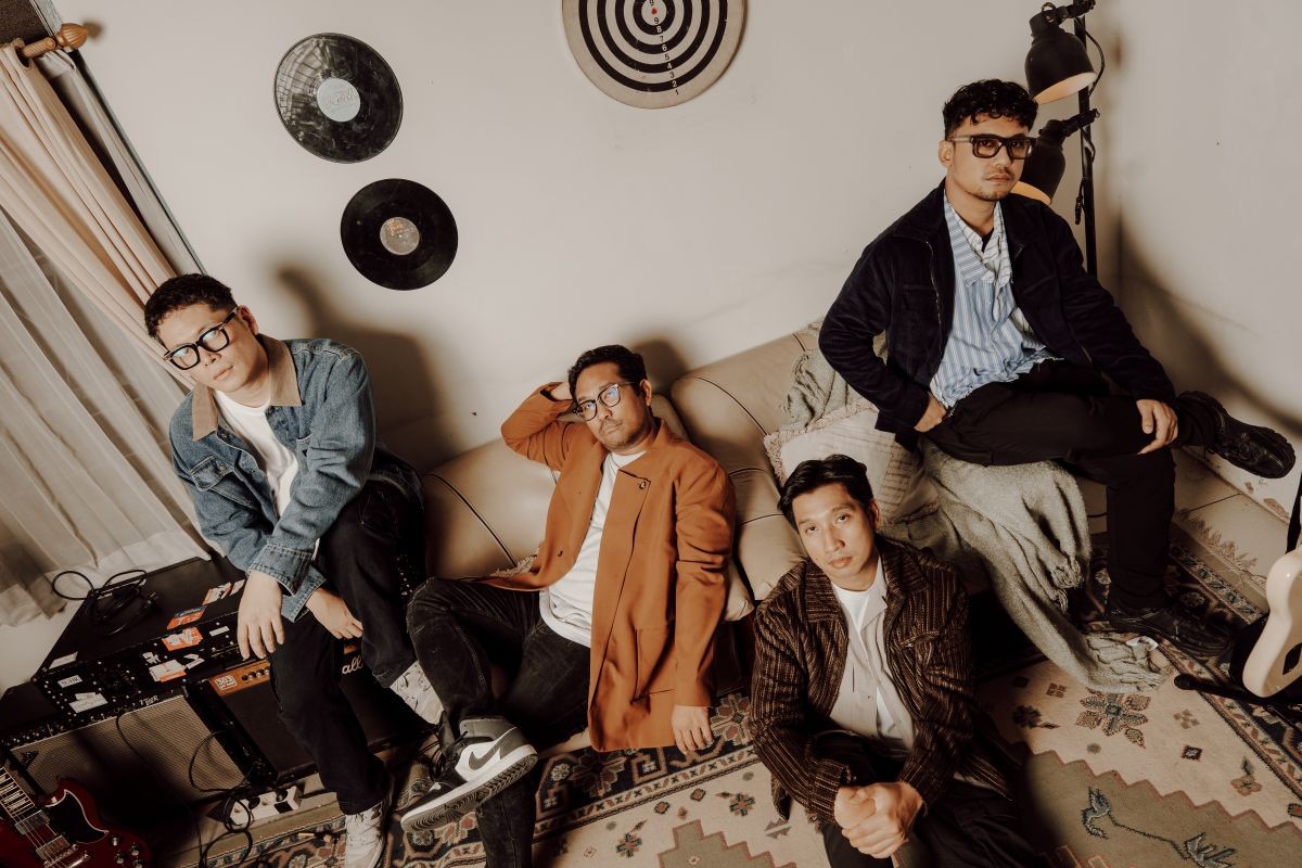 Rayakan 20 Tahun Album "Naluri Lelaki", Samsons Rilis Single Terbaru Berjudul Tentang Kita