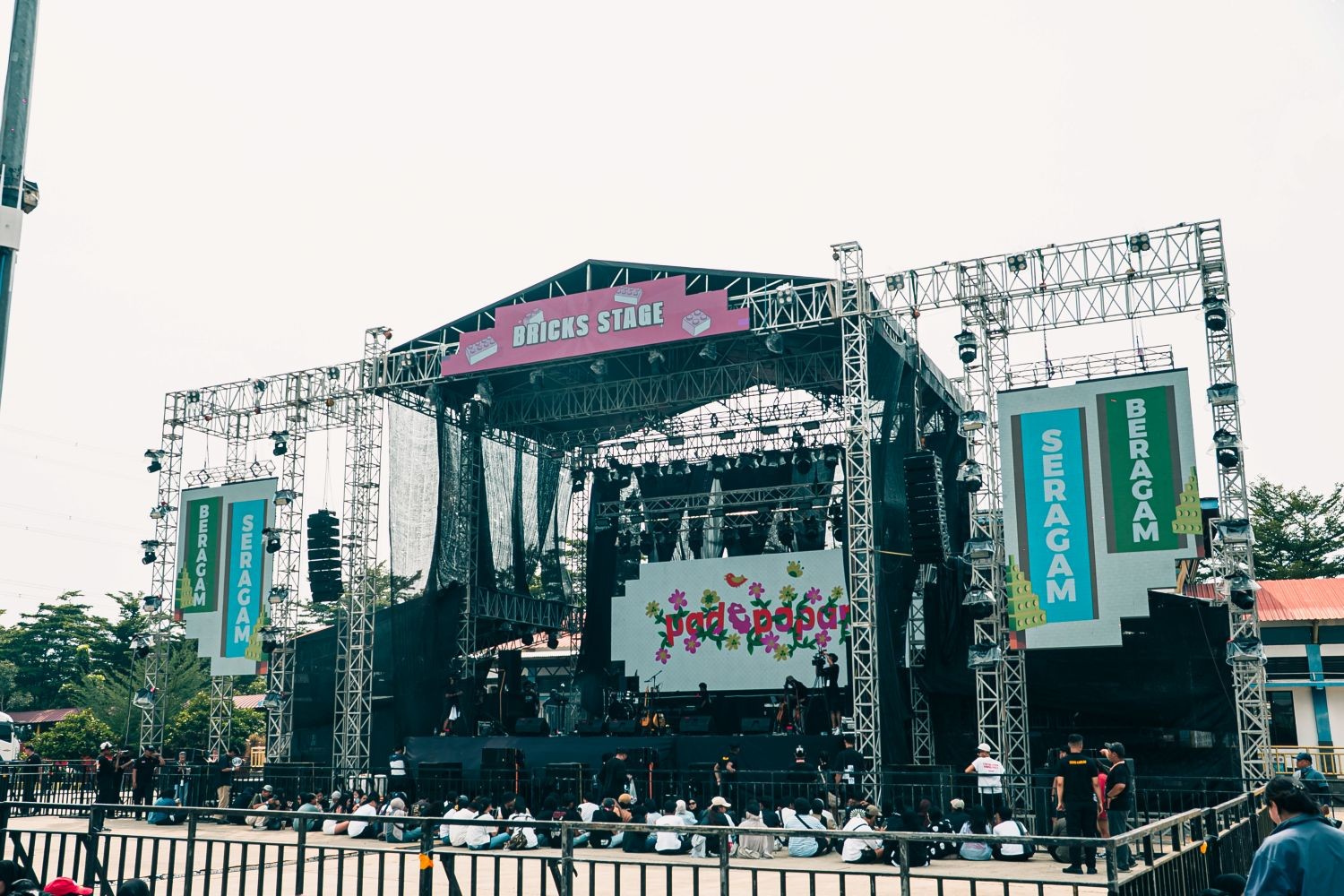 Padepopan Hadirkan Ruang Kumpul Baru Warga Depok Lewat Festival Musik “Seragam Beragam”