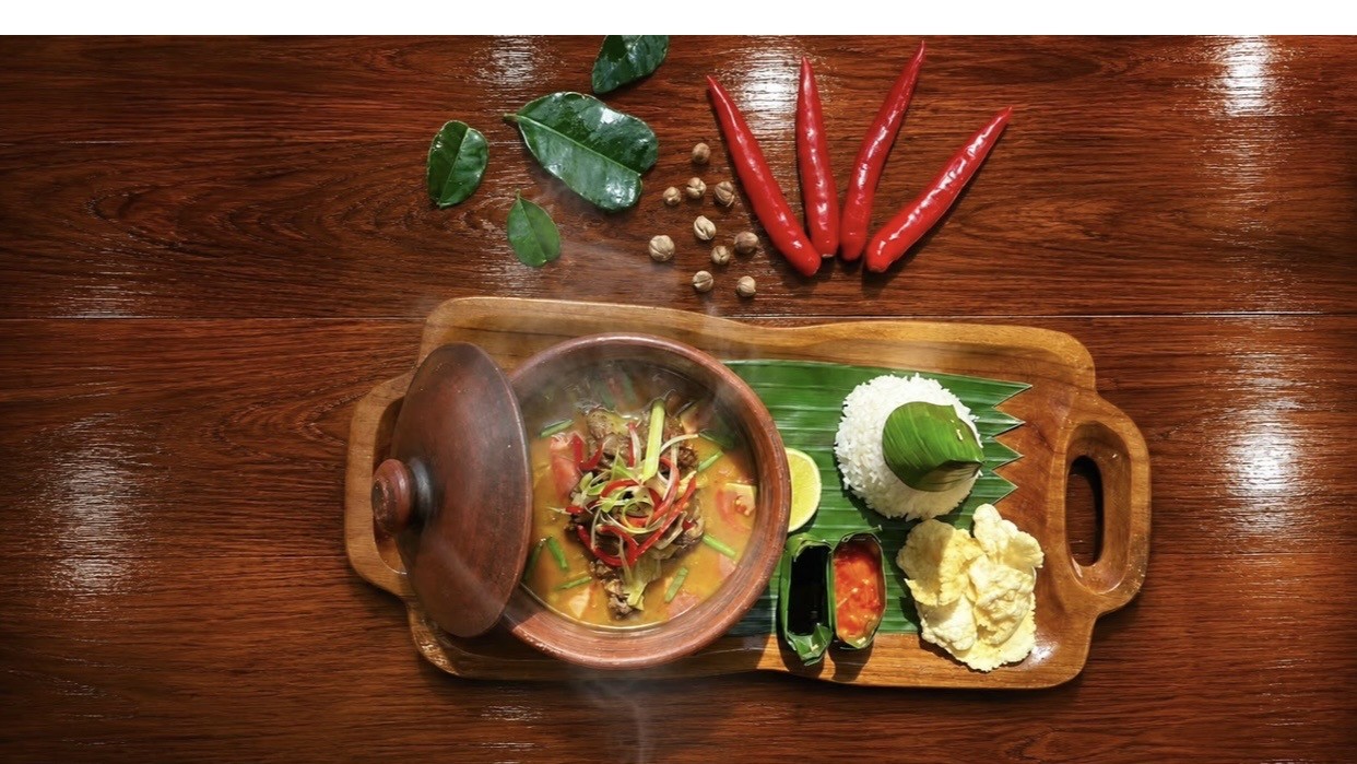 Spesial! Tongseng Iga Sapi Wajib Anda Cicipi di G Suites Hotel Surabaya