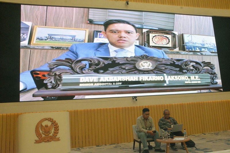  Dialektika Demokrasi dengan tema: "AS–Iran Kembali Memanas, Seberapa Besar Ancamannya bagi Stabilitas Dunia?"