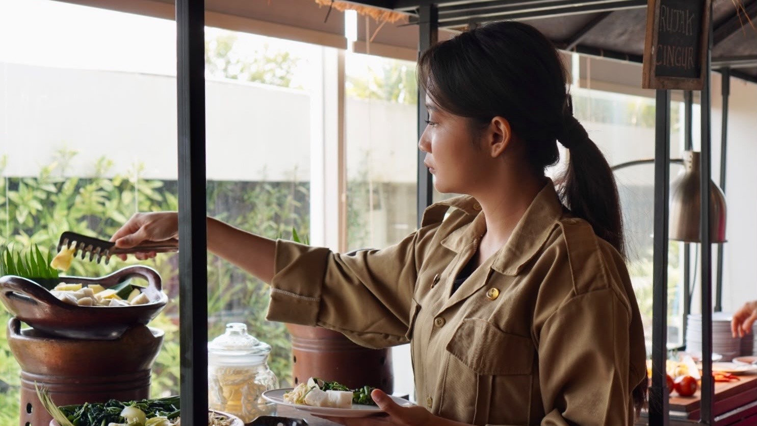 BaReLo Swiss-Belinn Airport Surabaya Hadirkan “Any Kind of Indonesian Food Stall”