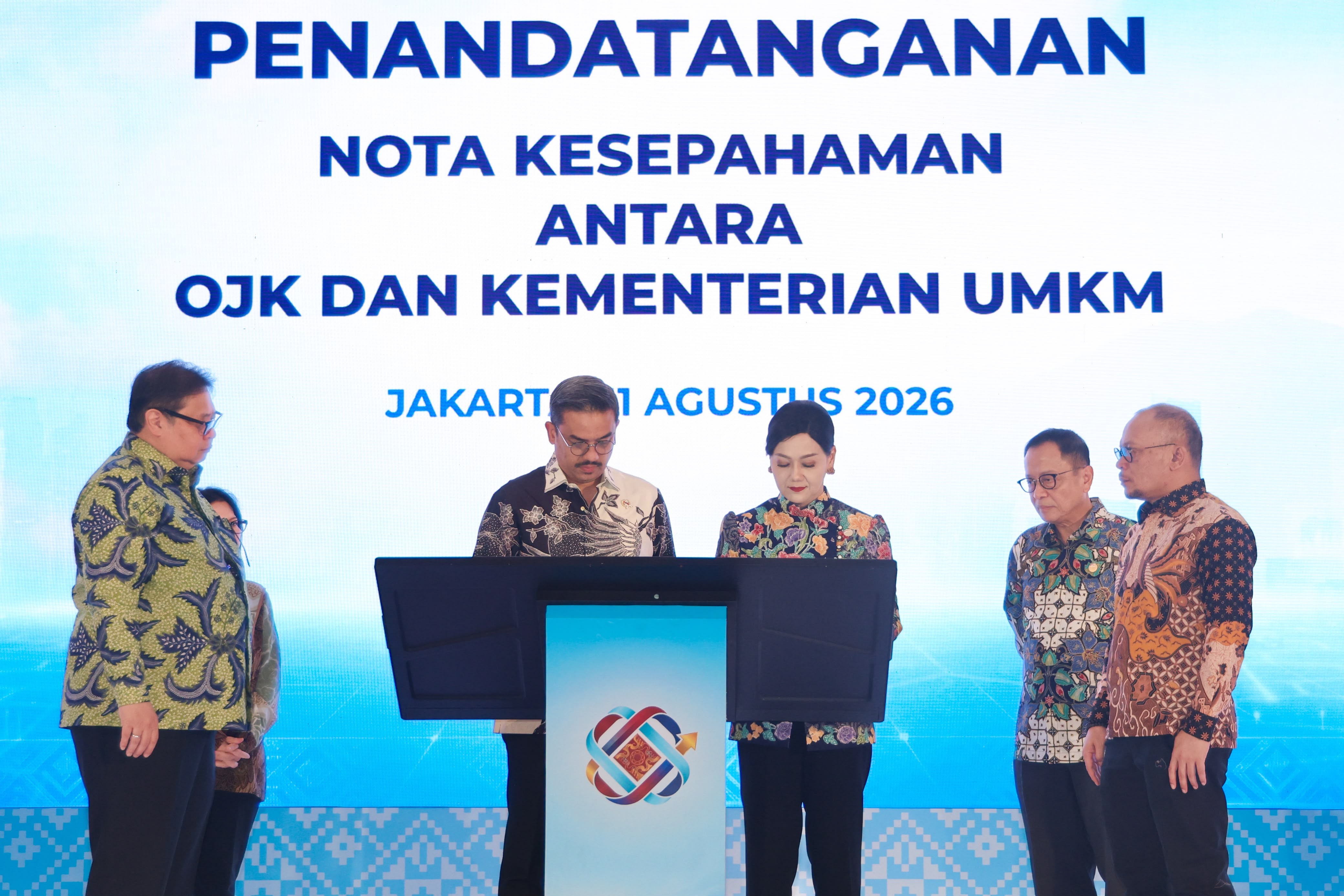 Kementerian UMKM dan OJK Sepakat Akselerasi Perluasan Pasar Usaha Mikro