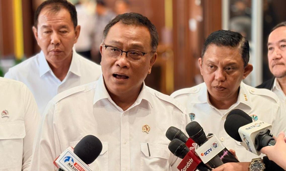 Menteri LH Jumhur Hidayat Ungkap 21 Perusahaan Disegel Terkait Karhutla