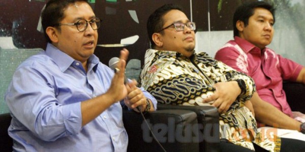 Fadli Zon Dorong Dibentuknya Pansus Meninggalnya Ratusan KPPS