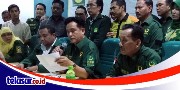 Siang Ini PBB Geruduk Kantor Bawaslu, Yusril Cs Serahkan Bukti