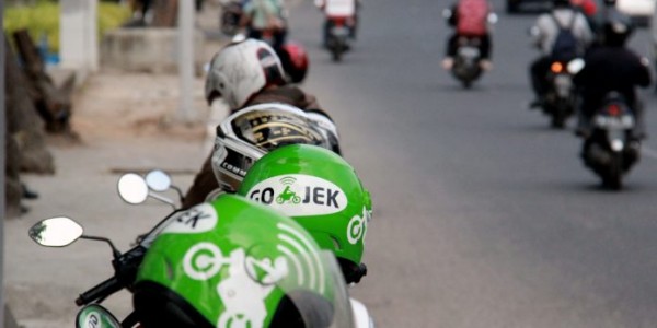 Peraturan Larangan Roda Dua Meluas, Ojek Online Semakin Terjepit