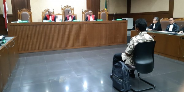Romy Minta Pindah ke Lapas Cipinang