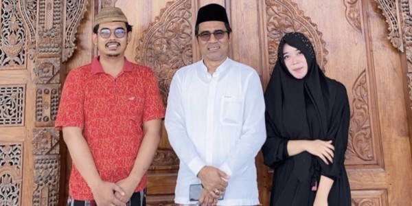 Ning Hill dan Gus Ham Support Cabup Bangkalan Mathur Husyairi, Ini Pesan yang Disampaikan