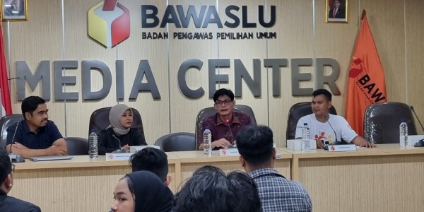Antisipasi Perkembangan AI dalam Pemilu, KPP DEM Gelar Diskusi Bareng Penyelenggara Pemilu dan Komisi II