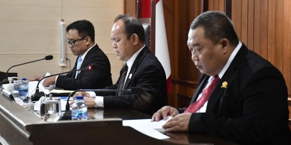 KPPU Jatuhkan Total Denda Rp 6,7 Miliar dalam Perkara Terkait Hambatan Usaha PT Laboratorium Medio Pratama