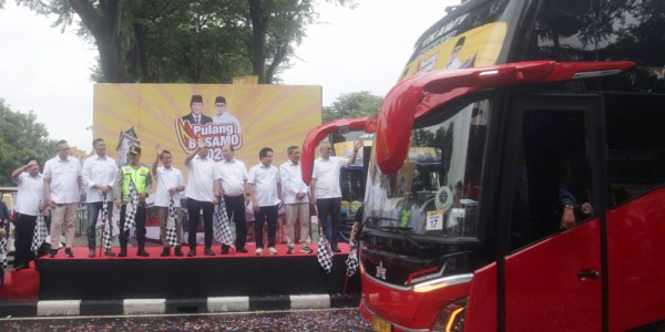 Andre Rosiade Lepas Mudik “Pulang Basamo 2026” Gratis, Berangkatkan 250 Bus ke Sumbar