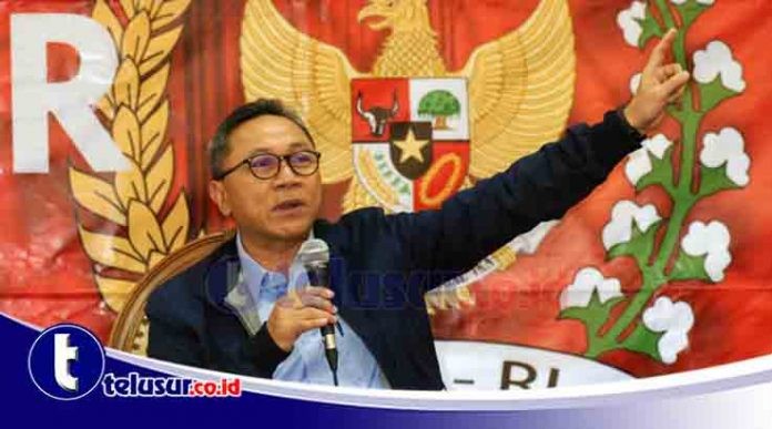 Zulkifli Hasan Ajak Pejabat Publik Taat Pajak