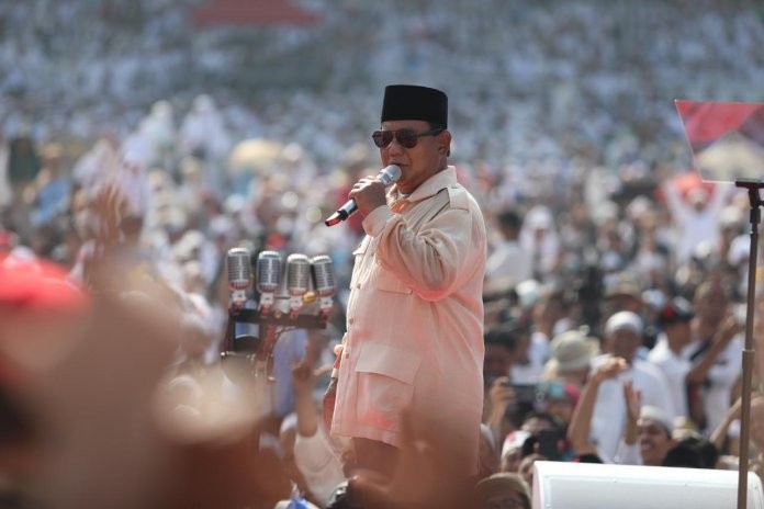 Prabowo: Bung, Rakyat Indonesia Butuh Kerja Bukan Kartu