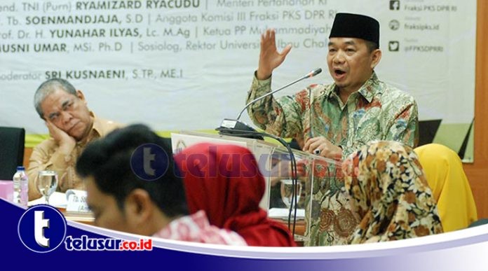 FPKS Tolak LGBT dan Miras