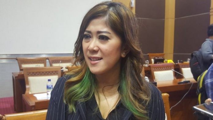 Anggota Komisi I Cium Facebook Lakukan Pelanggaran Berat