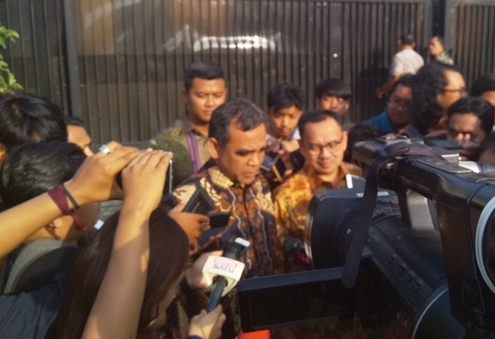 Disambangi Prabowo-Sandi, Ini Tips Debat dari SBY