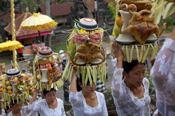 Sambut Nyepi, Kominfo Setuju Internet Dimatikan