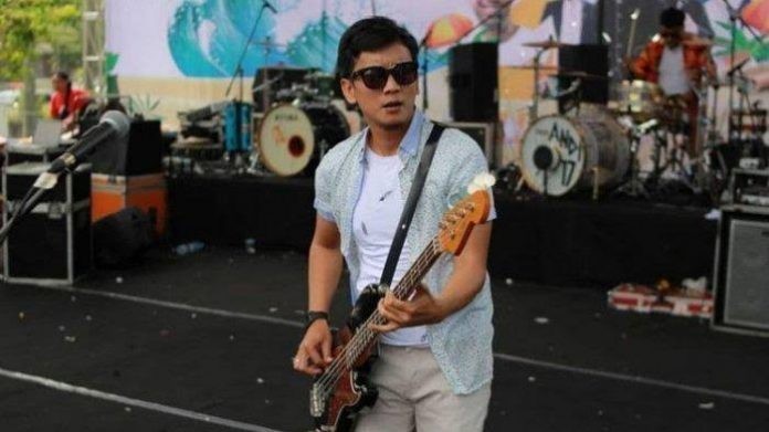 Tsunami Banten, Basis Band Seventeen Tewas