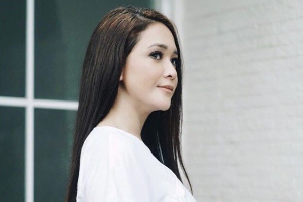 Maia Estianty Unggah Foto Sama Mantan Pacarnya, Siapa?