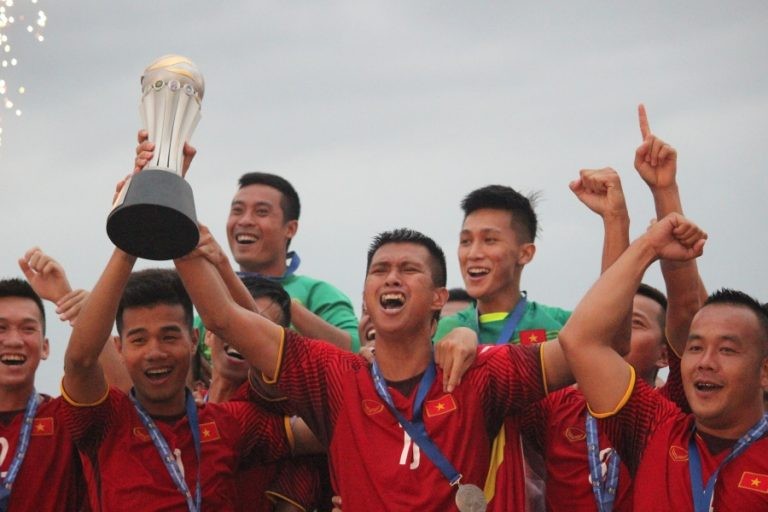 Vietnam Juara Piala AFF Sepak Bola Pantai 2018