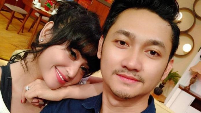 Takut Cerai Lagi, Dewi Persik dan Angga Tunda Momongan