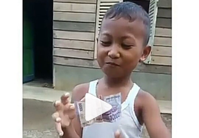 Warganet Kesal Lihat Aksi Sulap Bocah Ini