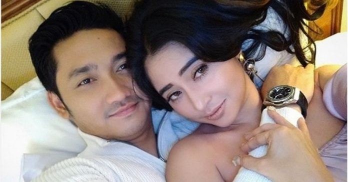 Ranjang Jadi Alasan Dewi Persik Ceraikan Suami