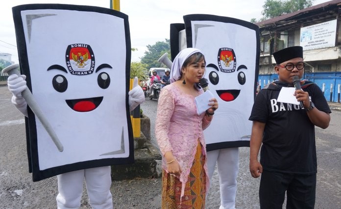KPU Kalsel Ajak Masyarakat Datangi TPS
