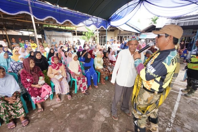 Turdes Paman Birin Disambut Antusias Rakyat.