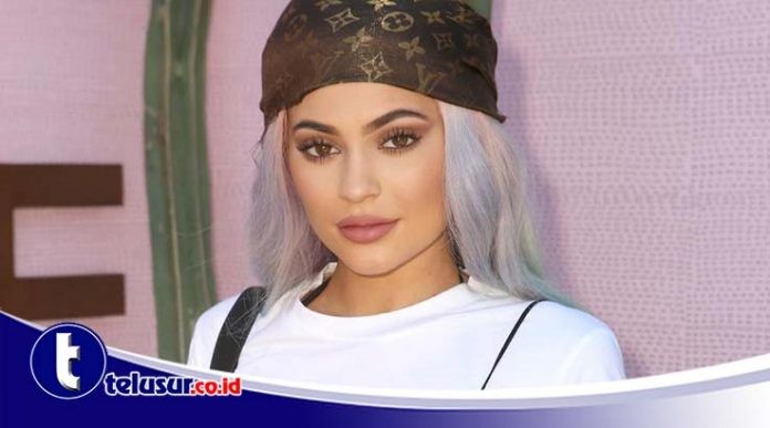 Kylie Jenner Umumkan Kelahiran Anak Perempuannya