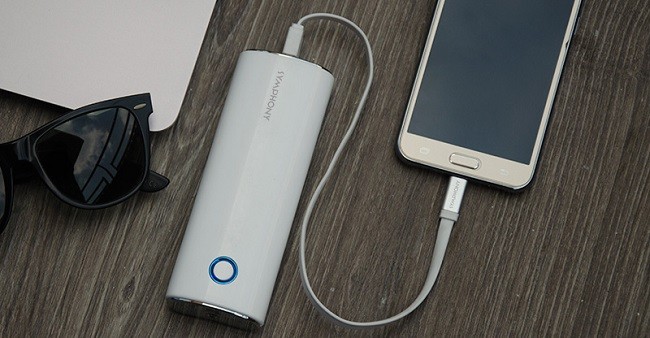 Penumpang Pesawat Dilarang Bawa Power Bank