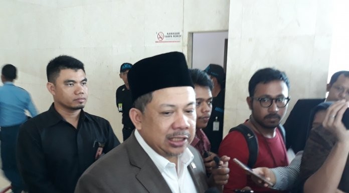 Dinilai Melebihi Kasus Ratna, Fahri Desak “Kebohongan” Harga BBM Layak Diperiksa
