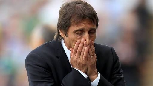 Newcastle Bantai Chelsea 3-0, Kado Getir Bagi Conte