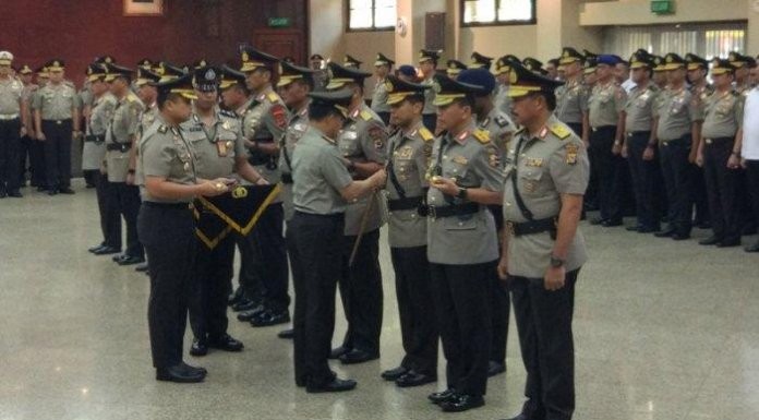 Kapolri Pimpin Upacara Sertijab Dan Kenaikan Pangkat Pati Polri