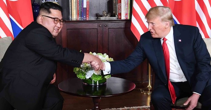 Trump Akan Hentikan Latihan Militer, Sekutu Dekat Kebingungan