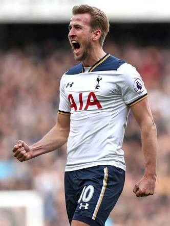 Cukur Southampton 5-2, Kane Lagi On Fire
