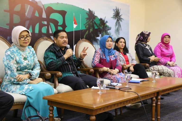 Tiket Pesawat Mahal Perburuk Industri Pariwisata dan UMKM di Daerah