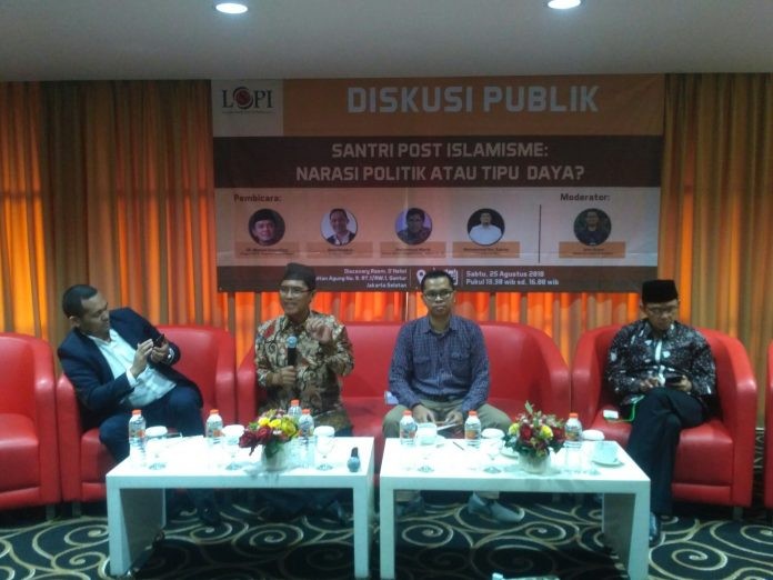 Diam-diam Jokowi-JK Gandrungi Ceramah Ustaz Abdul Somad